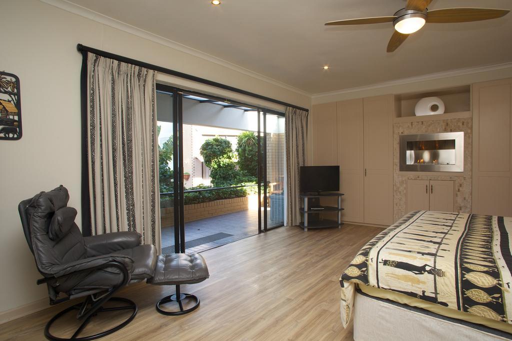 Constantia Vista Guest House Cape Town Bagian luar foto